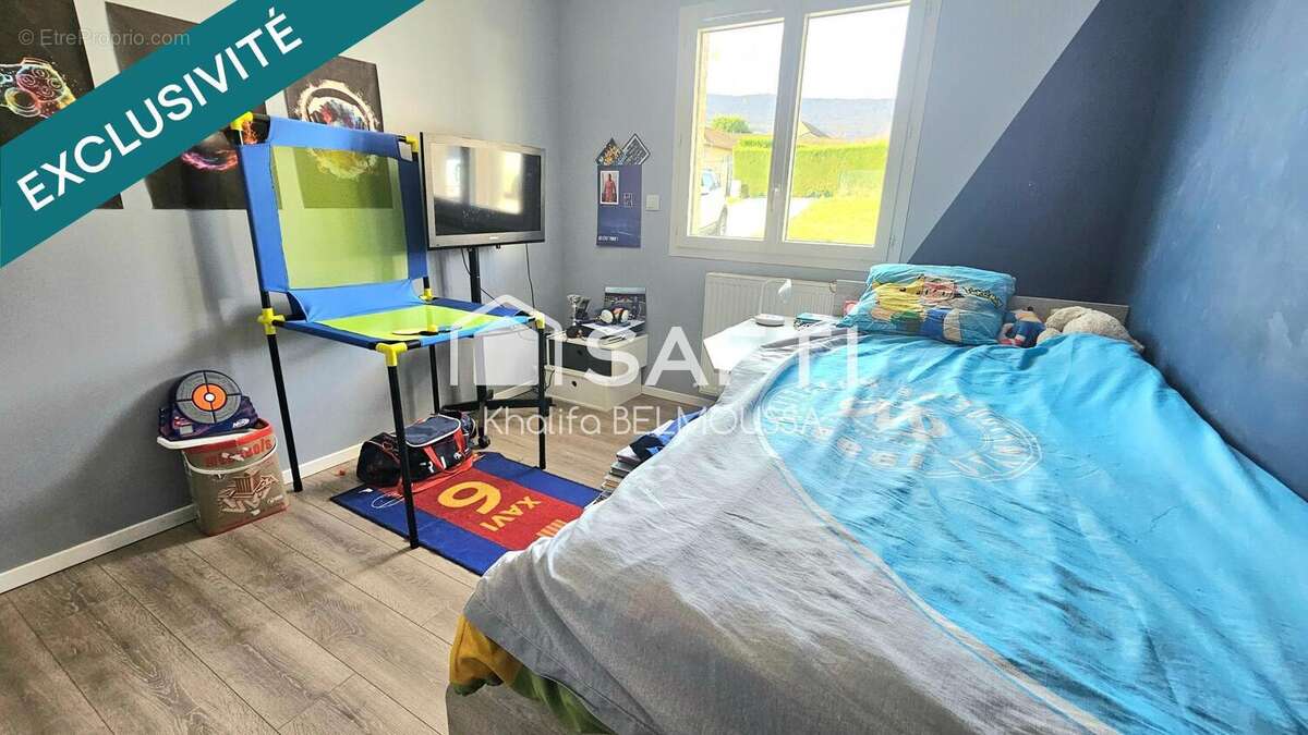 Photo 8 - Maison à SAINT-GERMAIN-LES-PAROISSES