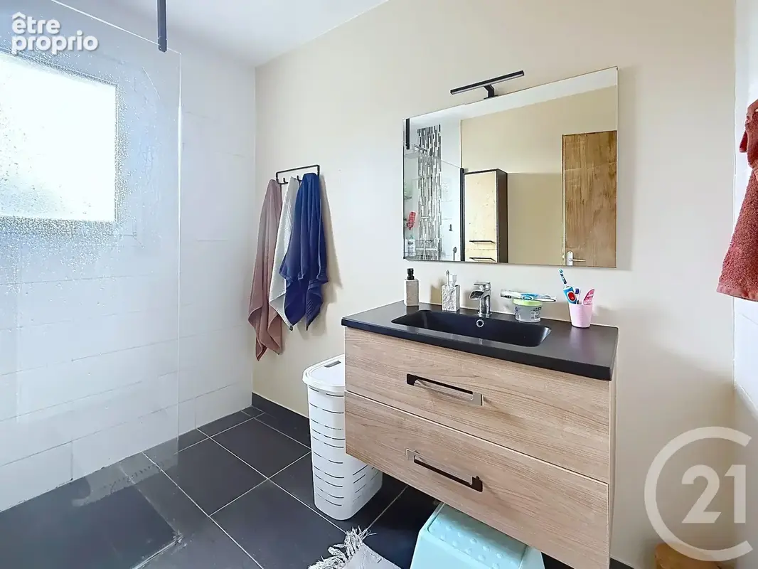 Maison 4 pièces 105 m² à vendre à Agris (16110) - photo 7