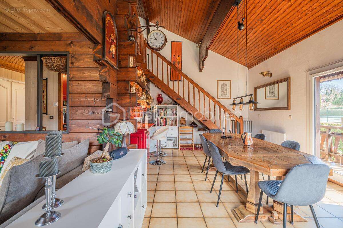 Maison à MIEUSSY
