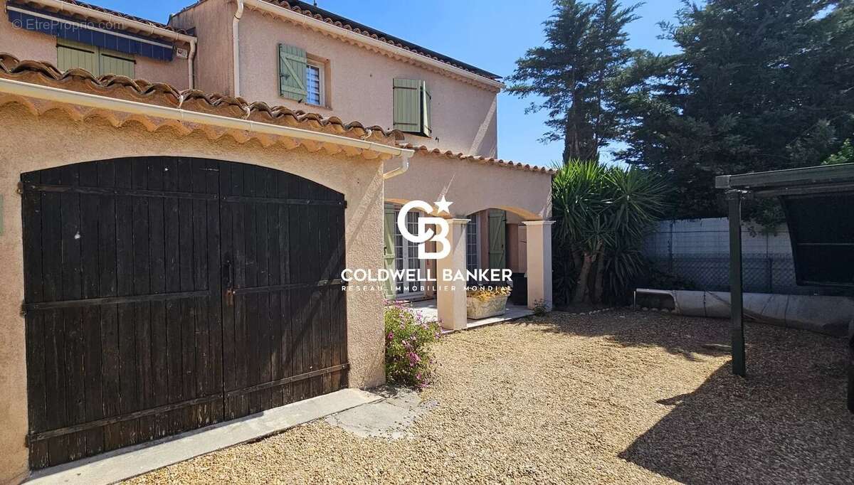 Maison à FREJUS