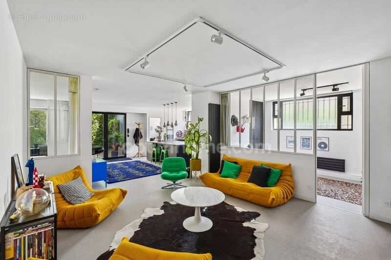 Appartement à BOIS-COLOMBES