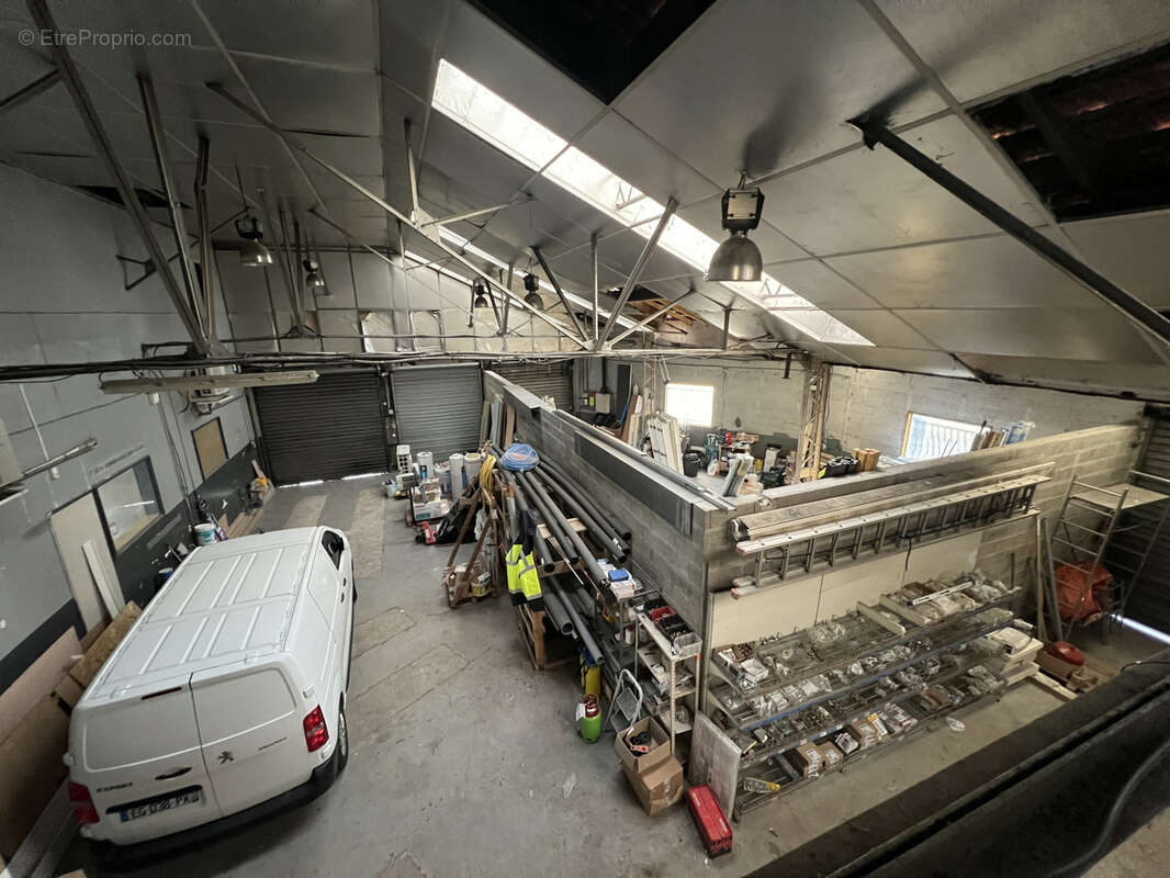 Commerce à GRAND-COURONNE