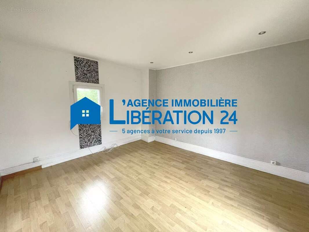 Maison à FRAISSES