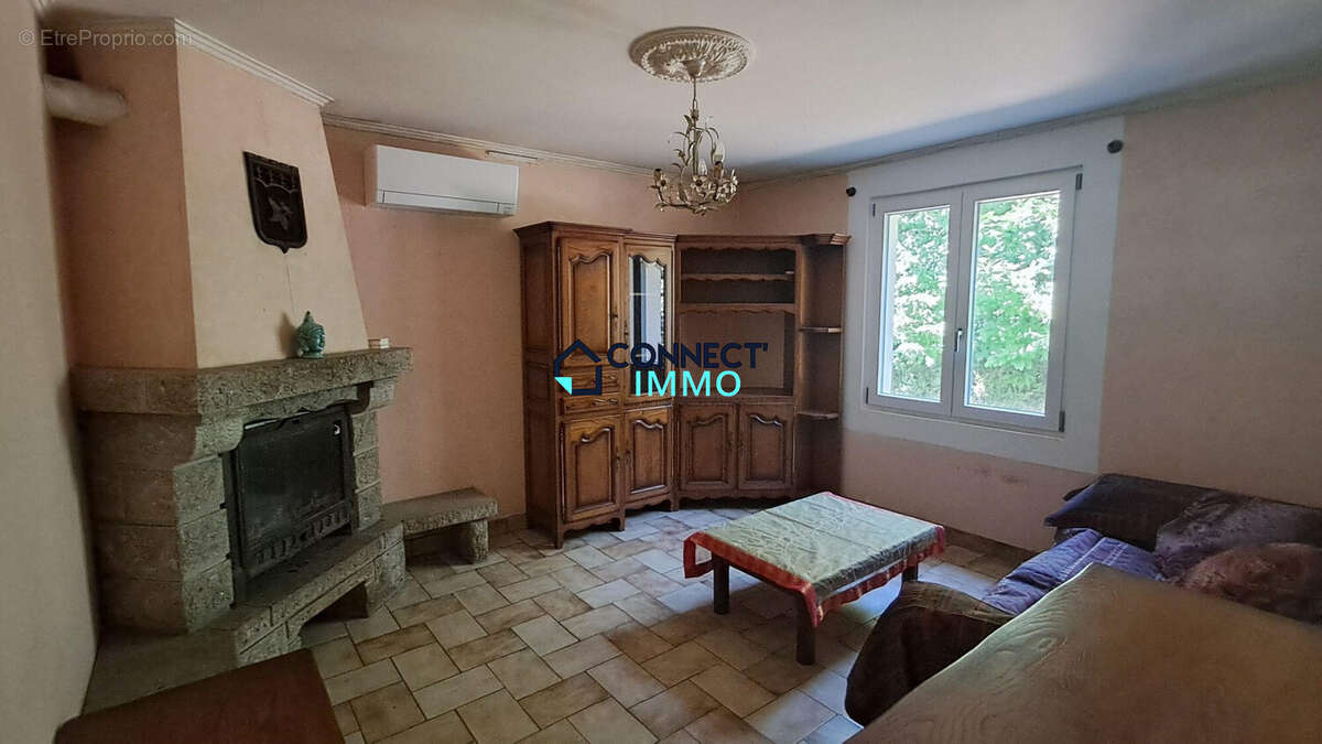 Maison 138 m² à Langonnet  - photo 4
