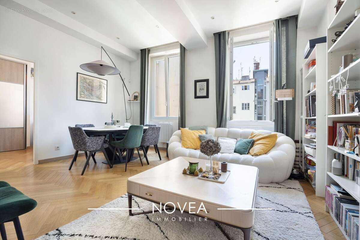 Appartement à LYON-6E