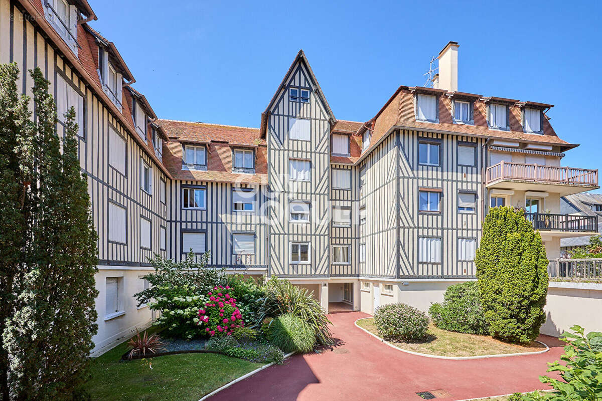 Appartement à DEAUVILLE