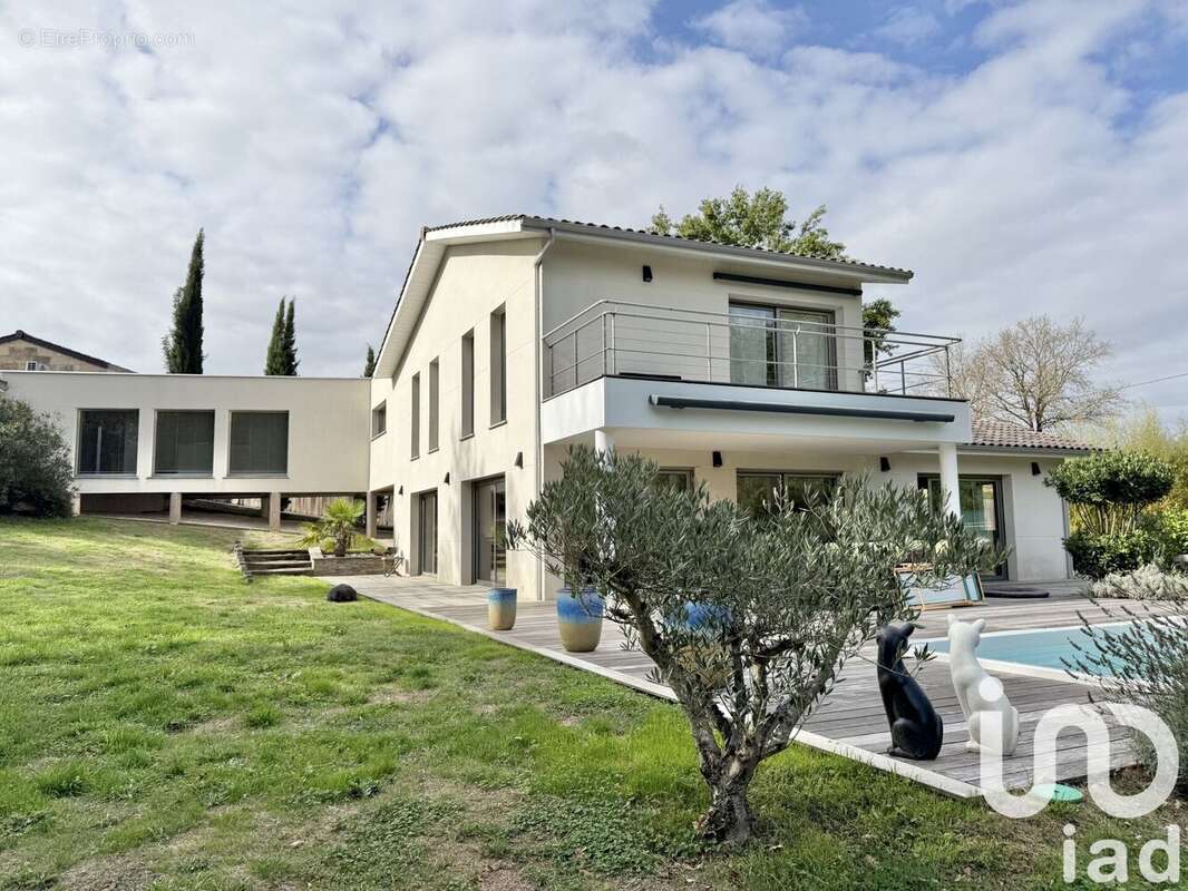 Photo 5 - Maison à LOUPES