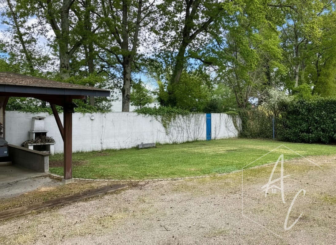 Maison à LA CHAPELLE-SUR-ERDRE