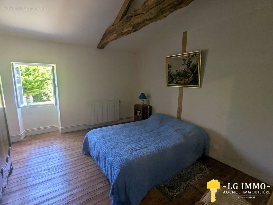 Maison à CLAM