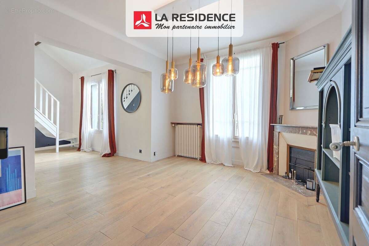 Maison à TAVERNY