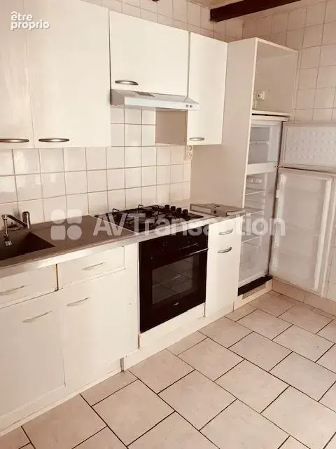 Maison 5 pièces 42 m² à vendre à Jarnac (16200) - photo 3