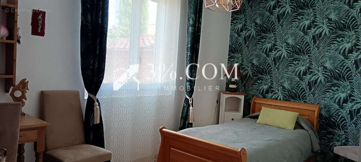 Maison à ETOILE-SUR-RHONE