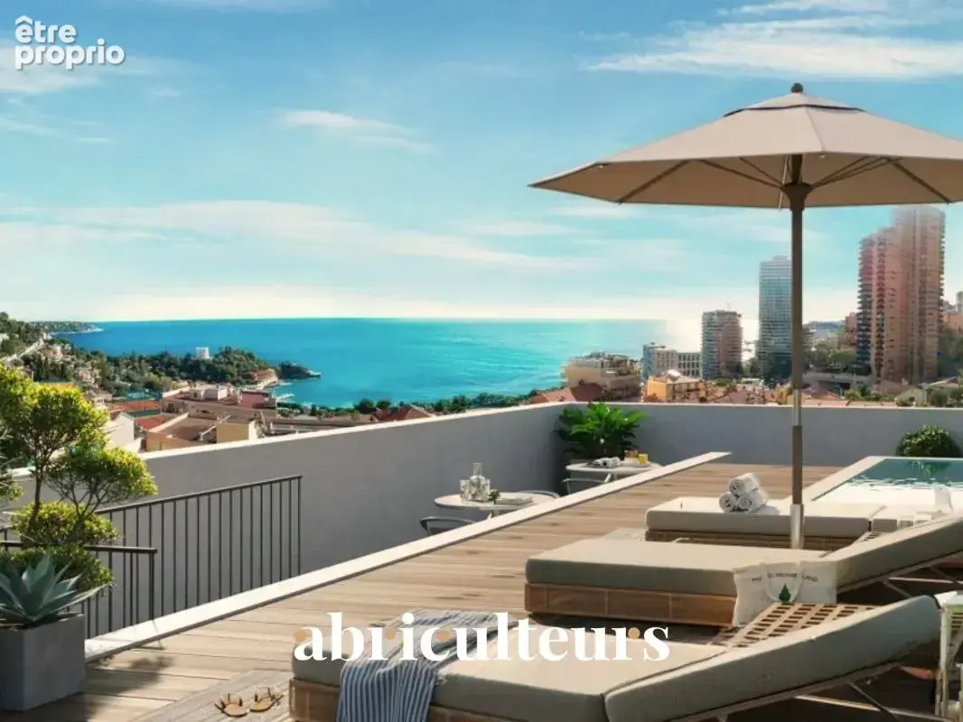 Appartement à ROQUEBRUNE-CAP-MARTIN