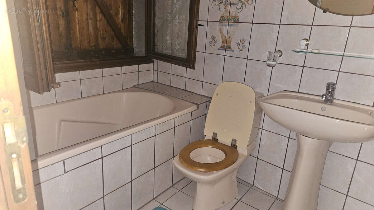 Appartement à CHATEAUPONSAC