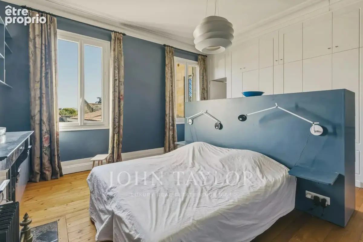 Élégante maison familiale avec jardin et box – Bordeaux Judaïque / Saint-Seurin - John Taylor Bordeaux - photo 8