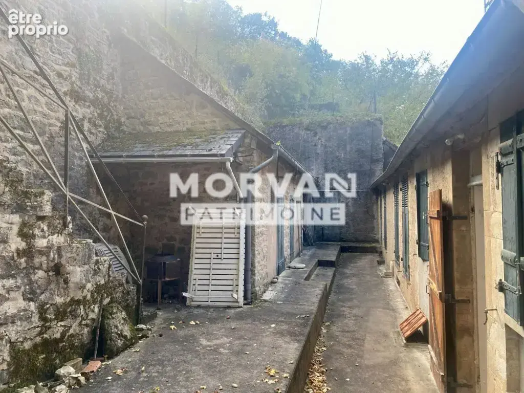 CHATILLON-EN-BAZOIS : MAISON DE BOURG 102.56 m 2 avec grenier aménageable, dépendances 137.86 m2, cour et jardin 858 m2 - 71000  - photo 13