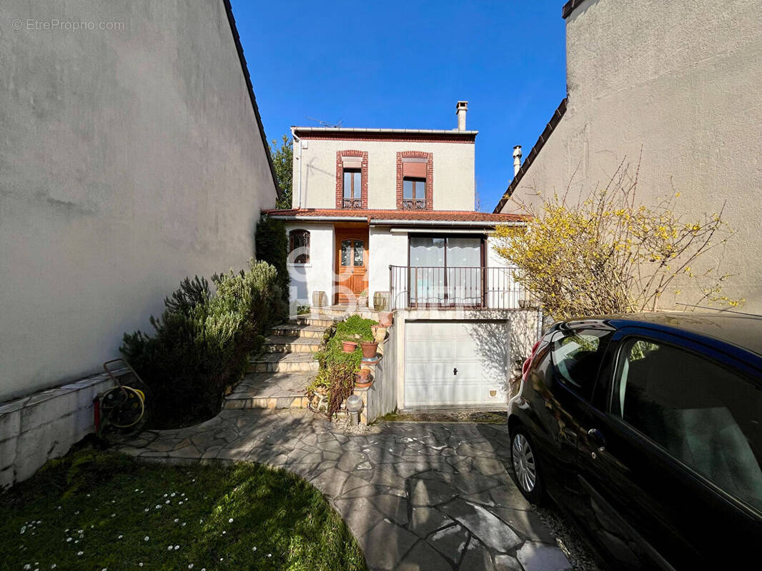 Maison à FONTENAY-SOUS-BOIS