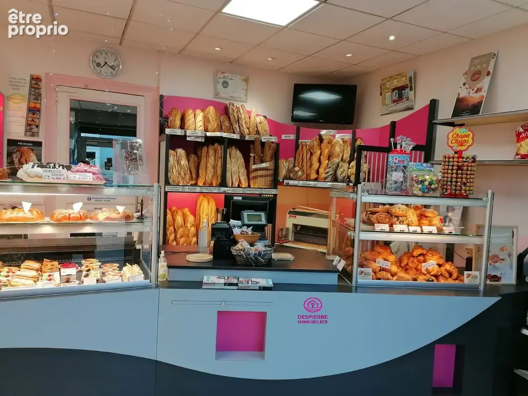 sud de Vienne Fond de commerce Boulangerie -Pâtisserie - épicerie- snacking - photo 1