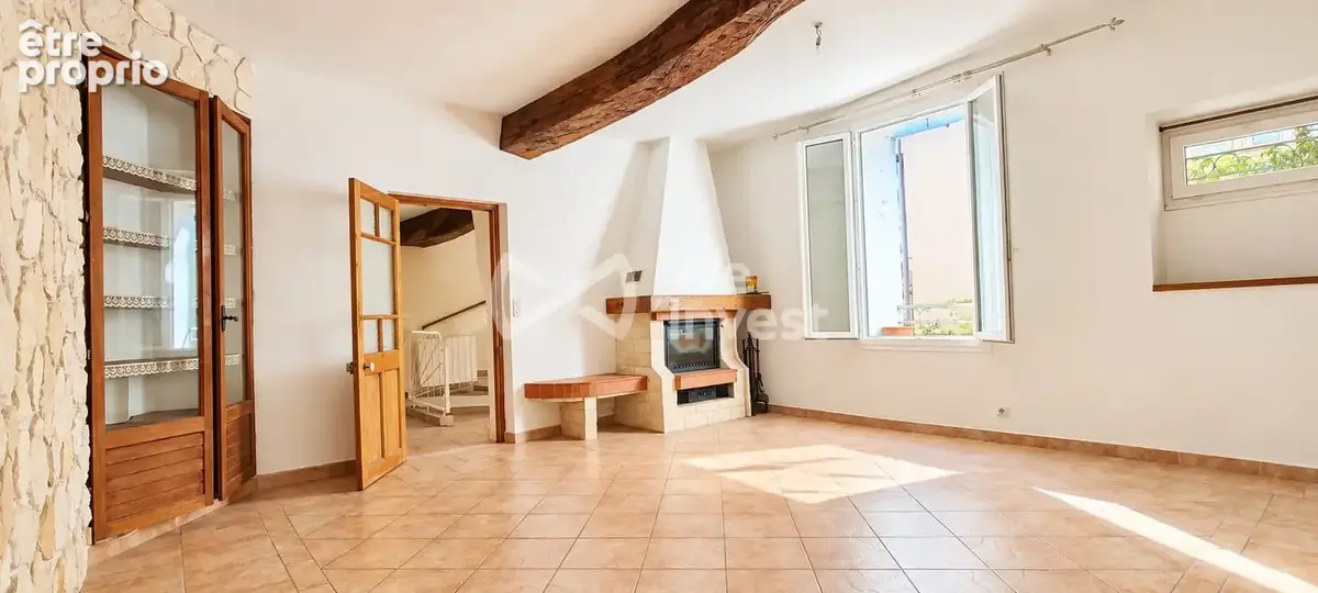 Maison à SOLLIES-TOUCAS
