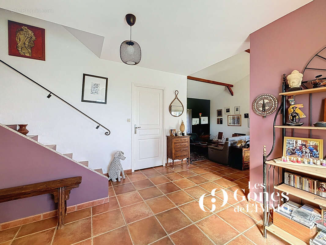 Maison à SAINTE-CONSORCE