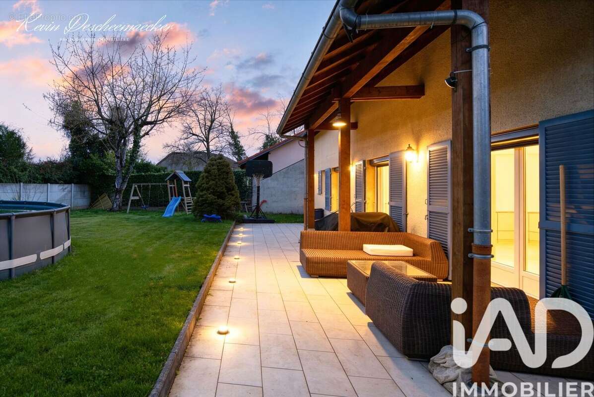 Photo 2 - Maison à ECHENEVEX