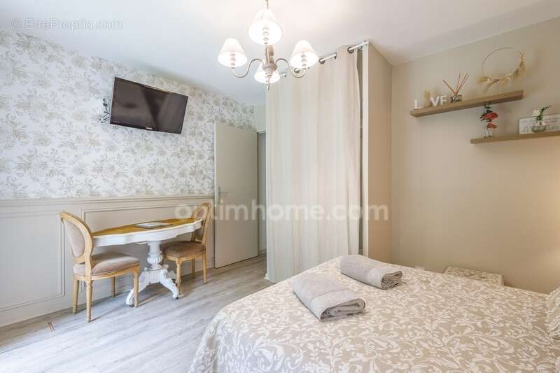 Appartement à EQUEMAUVILLE