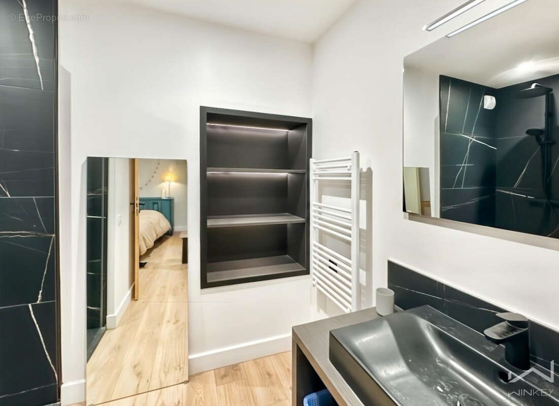 Appartement à SAINT-PAUL-TROIS-CHATEAUX