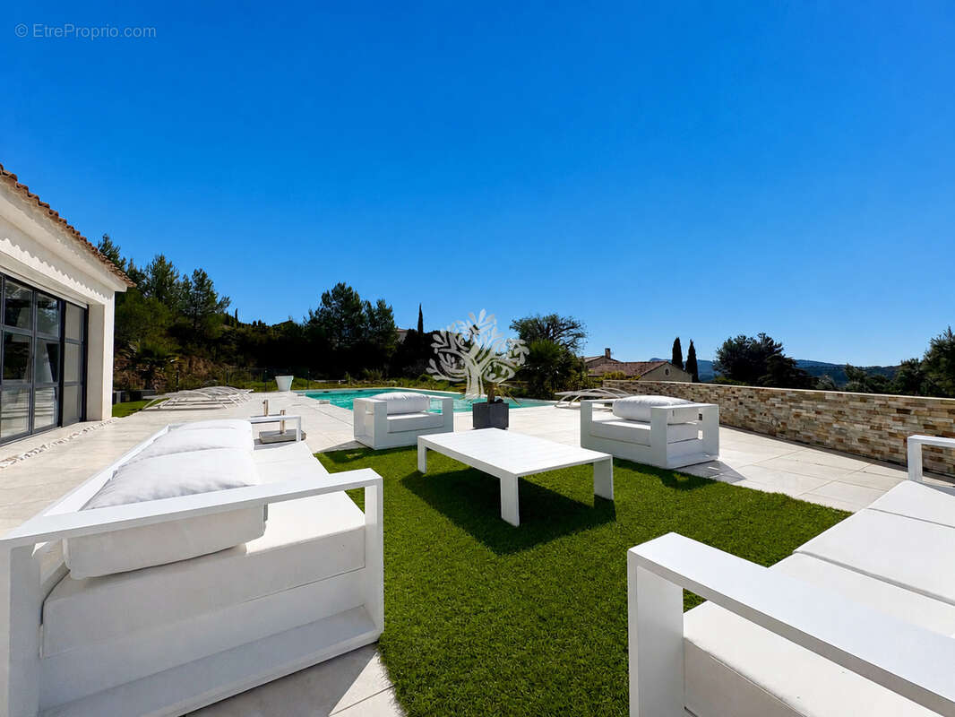 Maison à LA CADIERE-D'AZUR