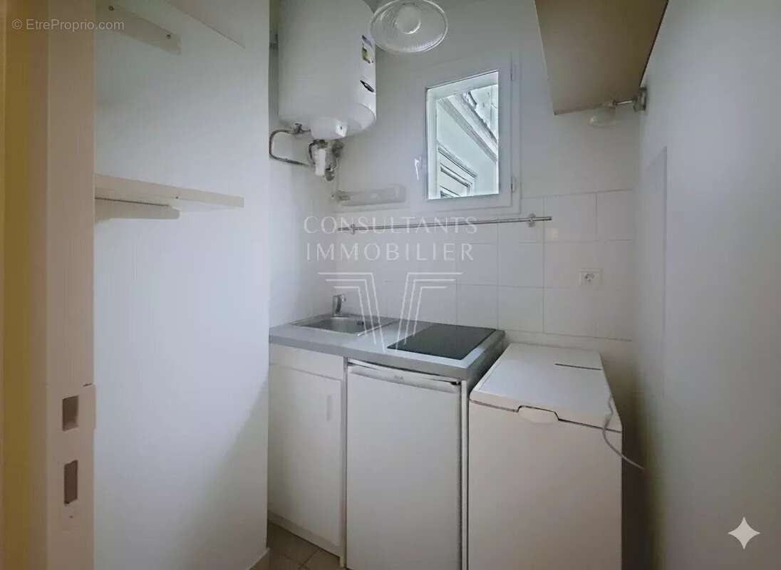 Appartement à PARIS-7E