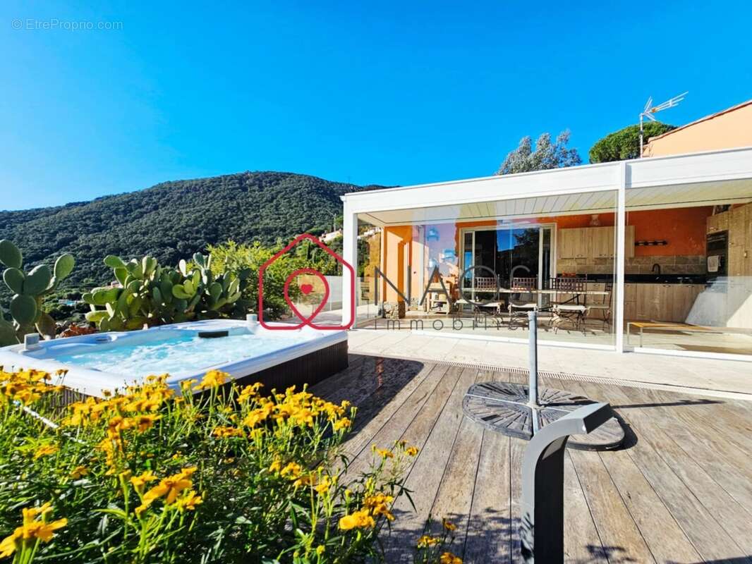 Maison à CAVALAIRE-SUR-MER