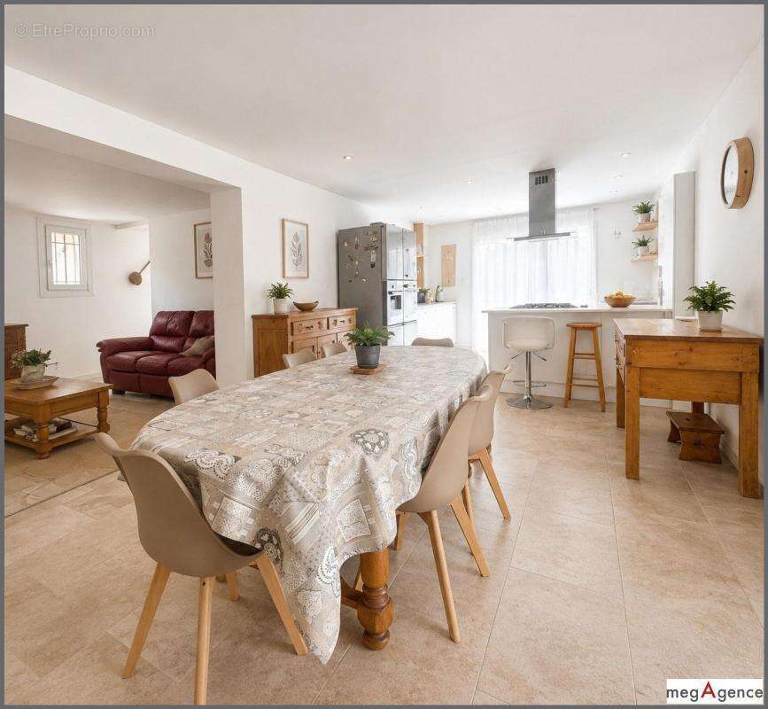 Maison à PIERREFEU-DU-VAR