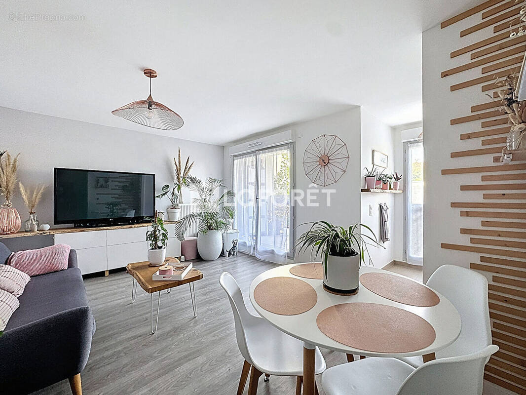 Appartement à BONNEUIL-SUR-MARNE