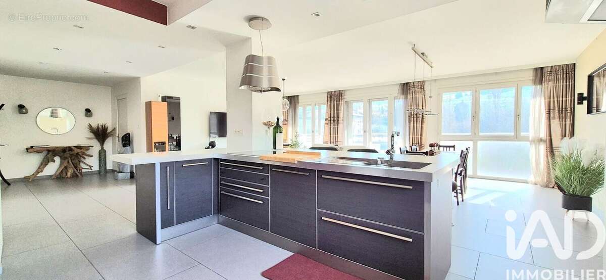 Photo 3 - Appartement à SAINT-ETIENNE