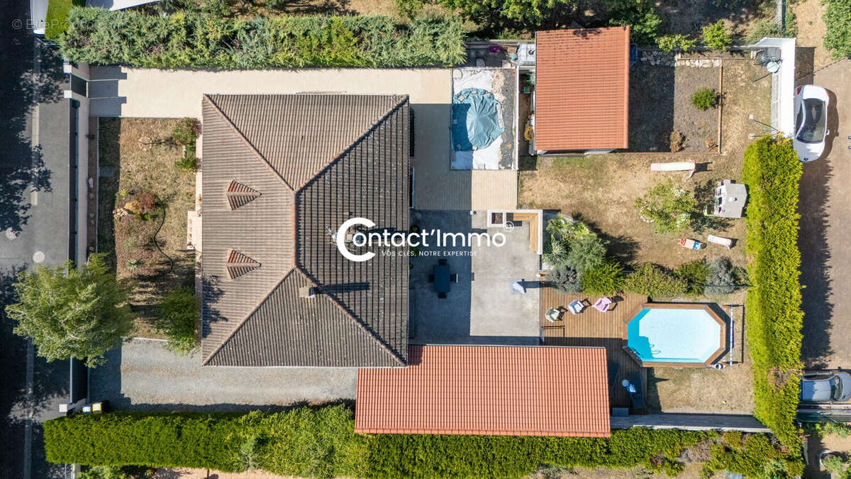 Maison 105 m² à Cournon-D'auvergne  - photo 4