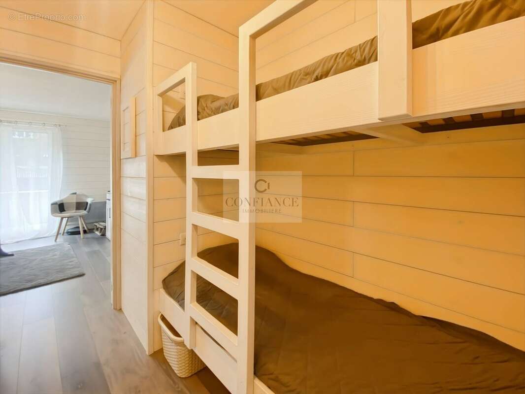 Appartement à SAINT-ETIENNE-DE-TINEE