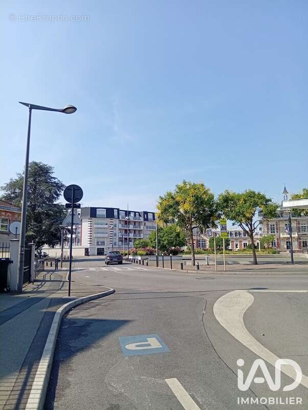 Photo 4 - Parking à PERSAN