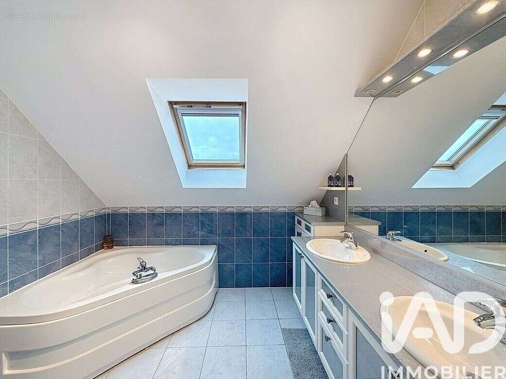 Photo 7 - Maison à ROOST-WARENDIN