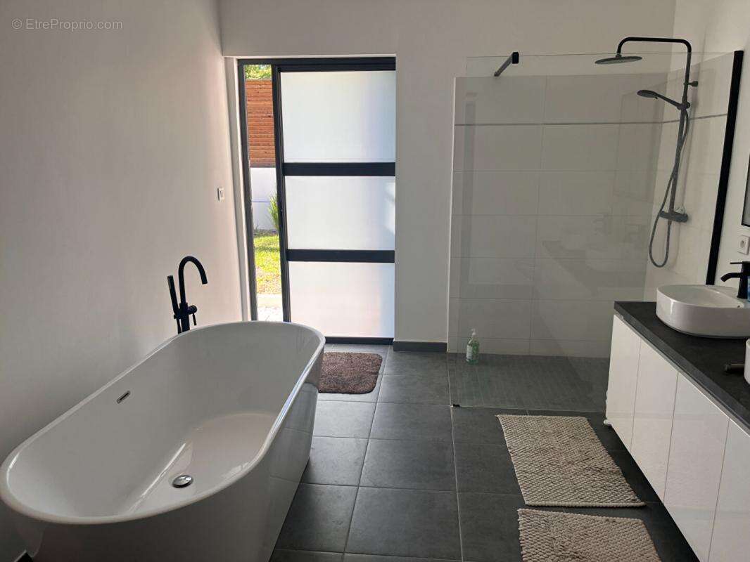 Maison à SAINT-PAUL