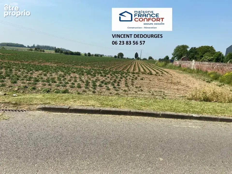Terrain à ECURIE