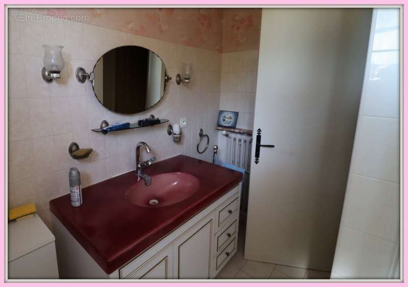 Maison à CURCIAT-DONGALON