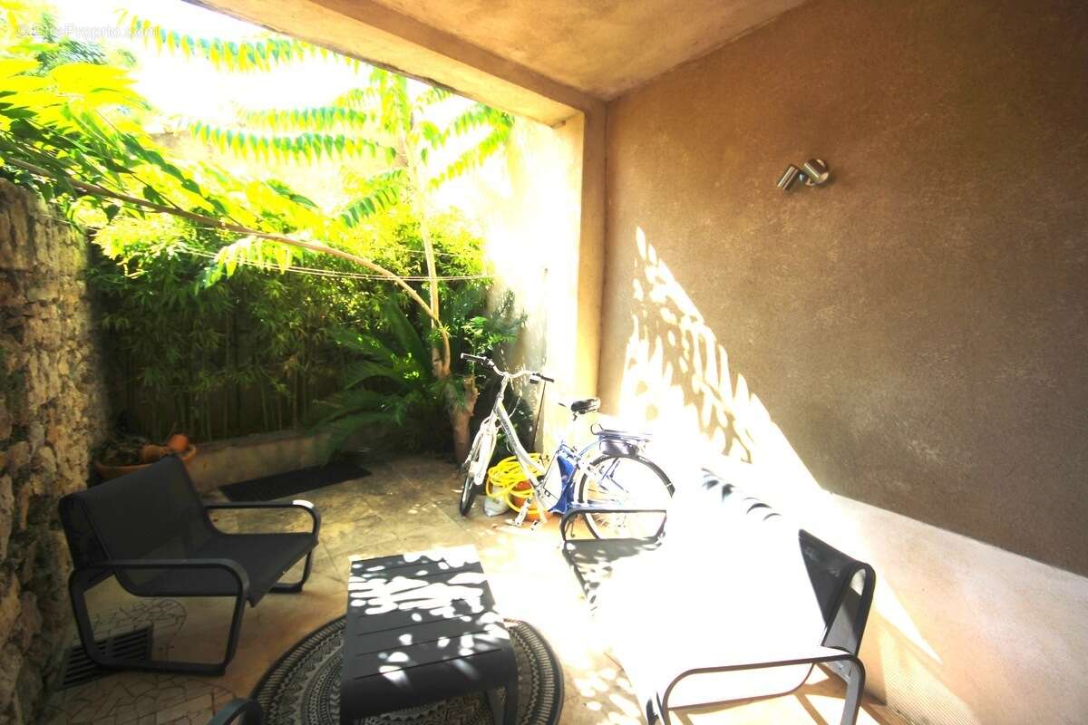 Maison à LA CADIERE-D&#039;AZUR