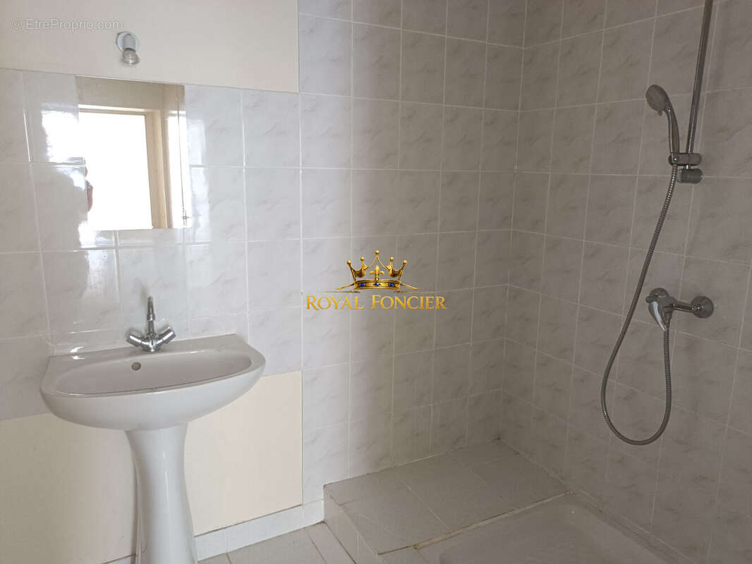 Maison 110 m² à Sepmes  - photo 8