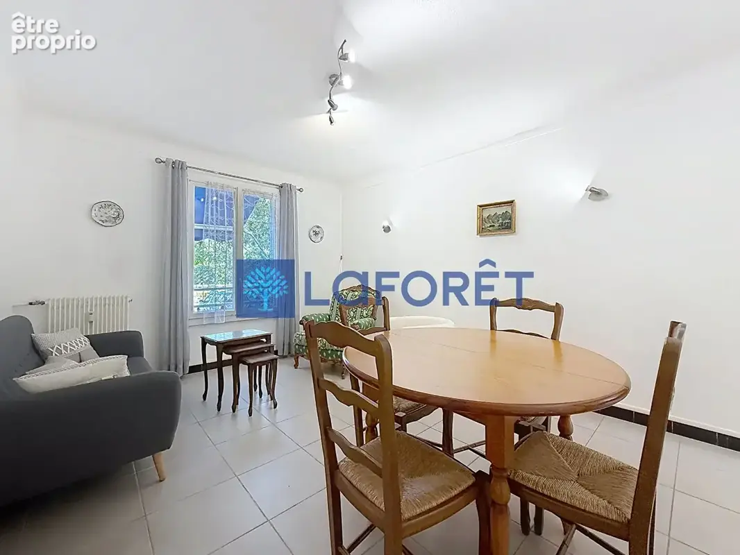 Appartement 3 pièces traversant à vendre à Draguignan, proche écoles et centre-ville - photo 3