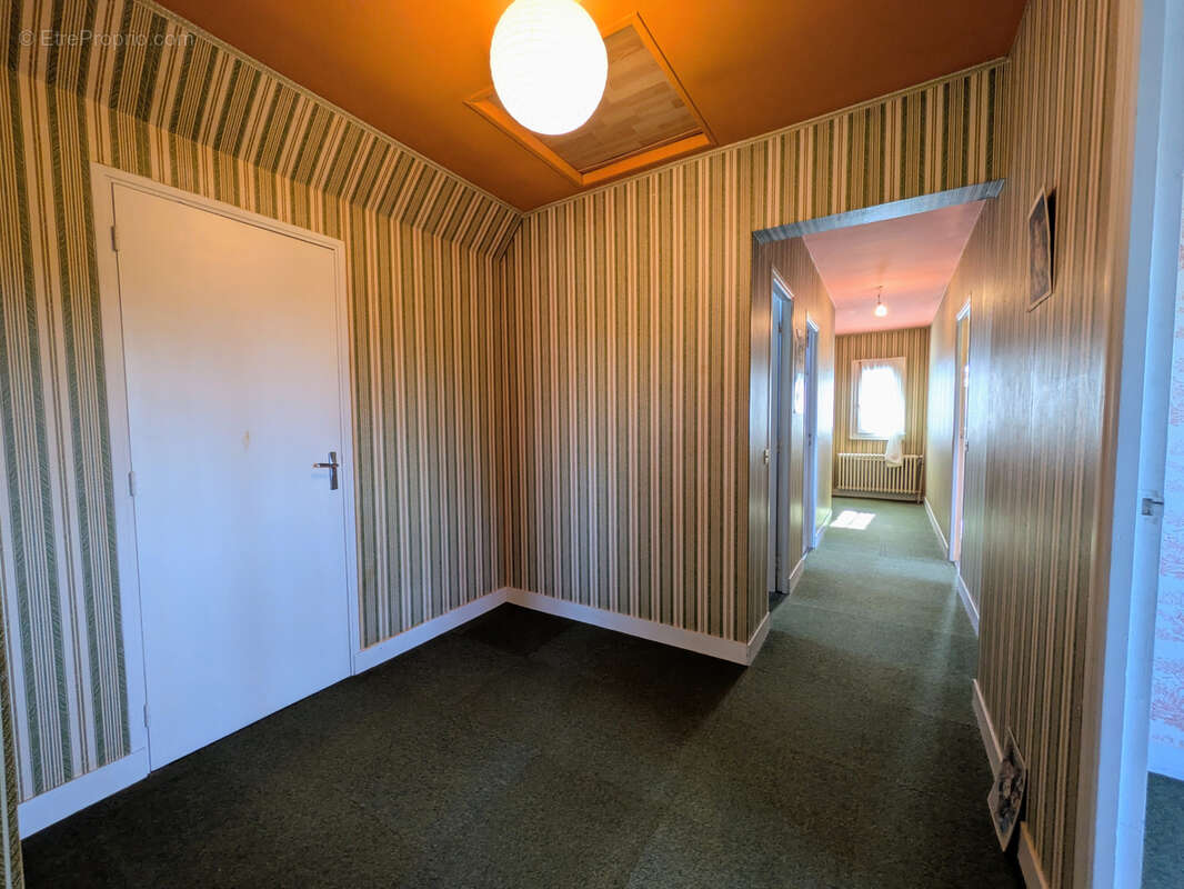 Maison 5 chambres proche Hôpital - photo 13