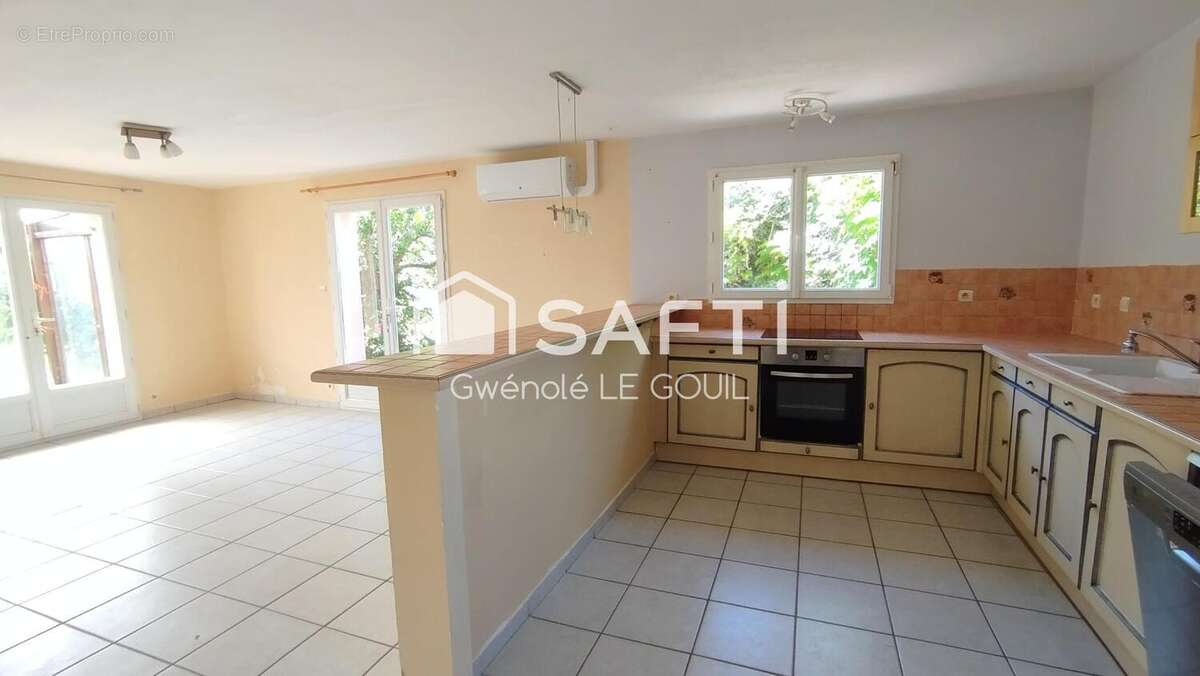 Photo 2 - Maison à SAINT-REVEREND