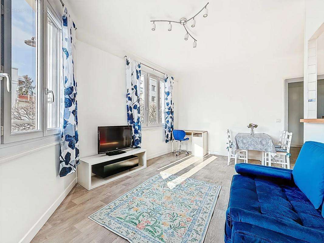 Appartement à RUEIL-MALMAISON