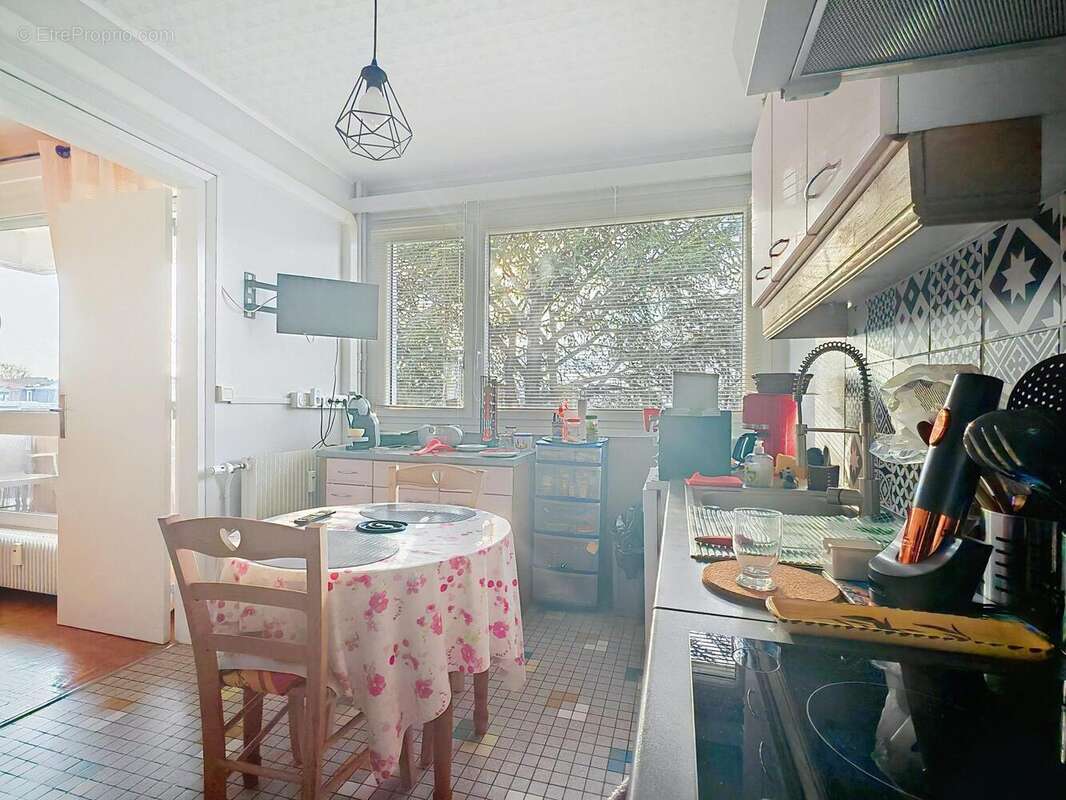 Photo 5 - Appartement à VALENCIENNES