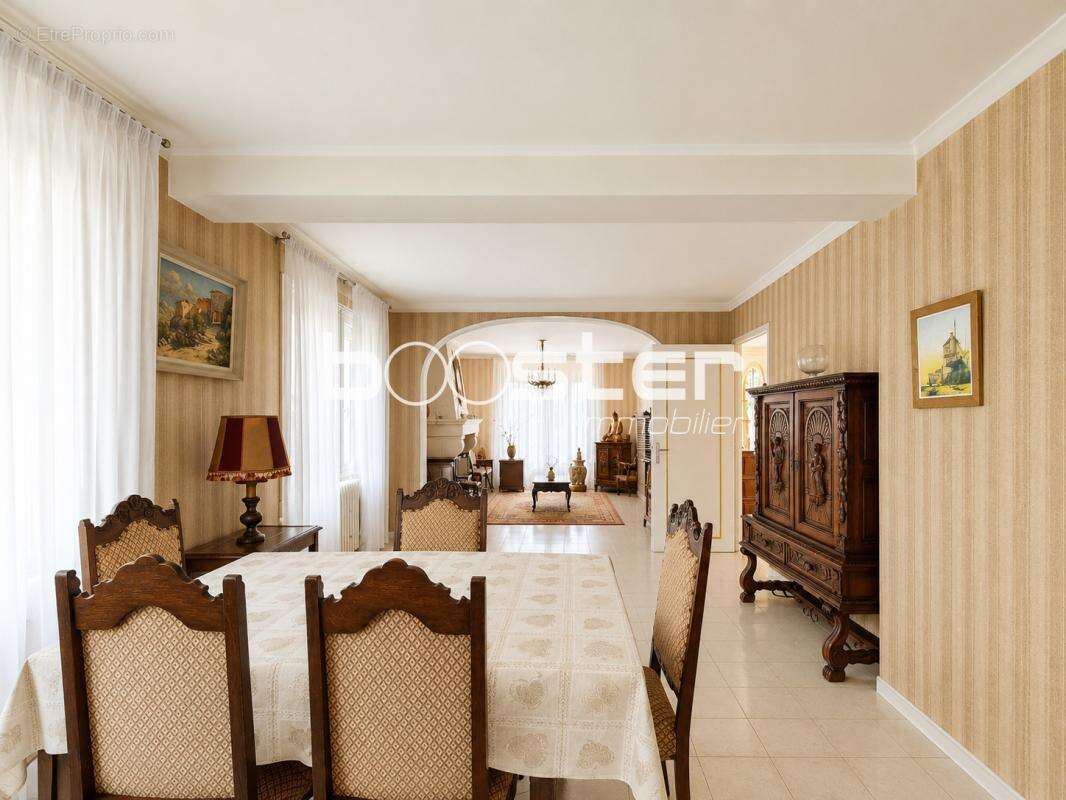 Côte Pavée - Maison familiale de 7 pièces - photo 2