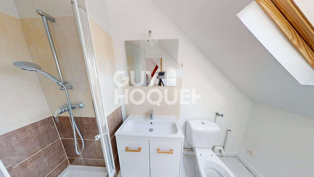 Appartement à MAGENTA