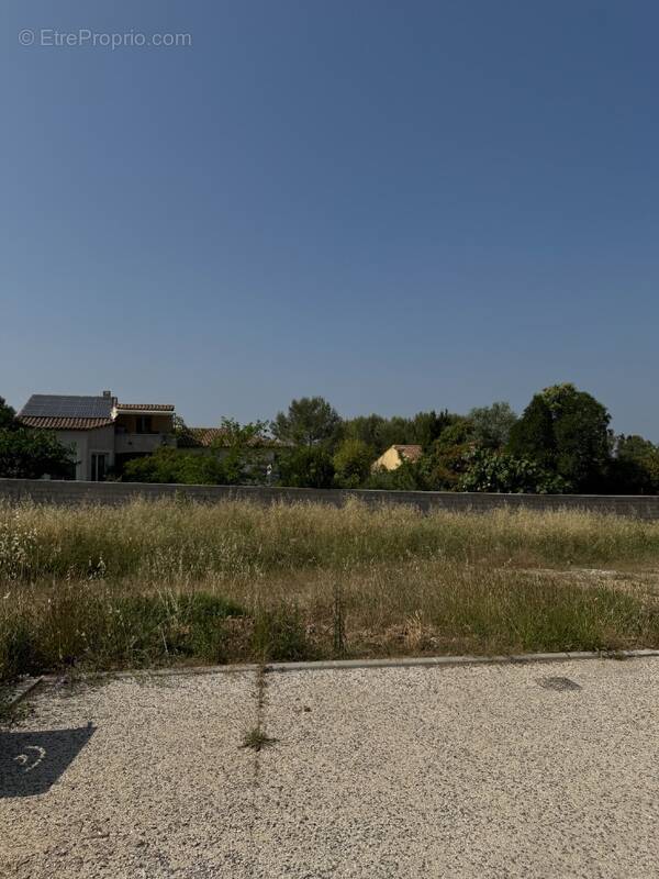 Terrain à SAUSSINES